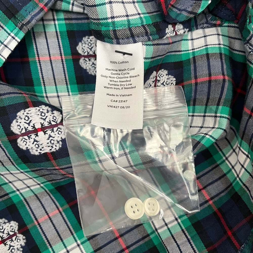 {Talbots} Classic Cotton Button Down in Snowflake Jacquard Plaid - Large Petite - Picture 8 of 9